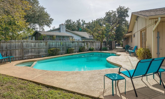 Arena District Casa | San Antonio Home w/ Private Pool: 5 Mi to Downtown
