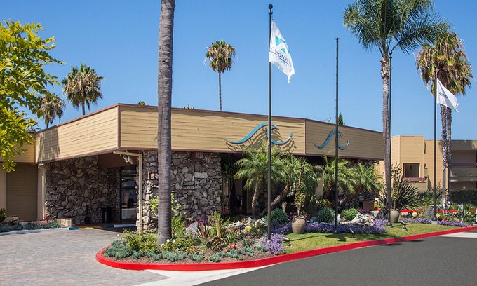 San Clemente Hotel | San Clemente Inn - Semana del Día del Trabajo - Capacidad para dormir 4 * PRECIO REDUCIDO - $ 85 / día *