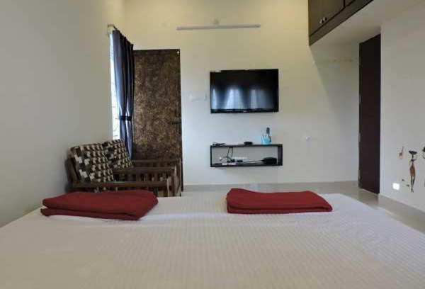Salem Hotel | SAN DE Stay and Banquet Hall