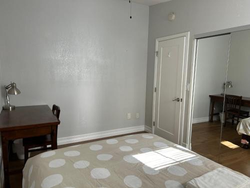 Serra Mesa Casa | San Diego Homestay A