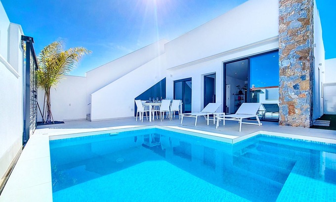 San Javier Villa | Villa con piscina privada y jacuzzi