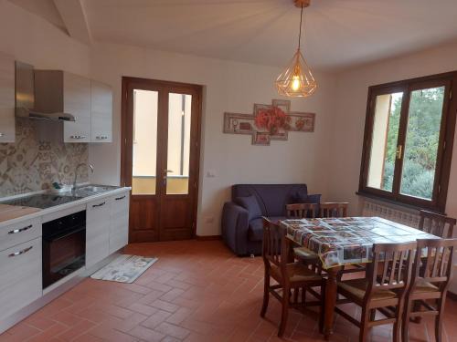 Asciano Pisano Apartamento | San Rocco Appartamenti 2 - Appartamento IL CASTAGNO
