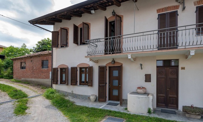 Montaldo Roero Casa | San Rocco by Interhome