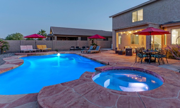 Circle Cross Ranch Casa | San Tan Valley: Ideal for Golfers/Hikers/Bikers, Pvt Htd POOL, Spa, Covered Patio, 2 Bikes