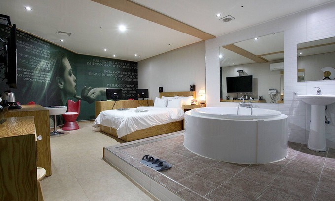 Gwangjeong-dong Hotel | Sanbon CC