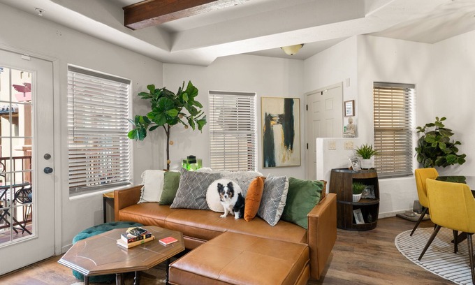 Mesilla Park Condominio | Sancho's Condo De Mesilla