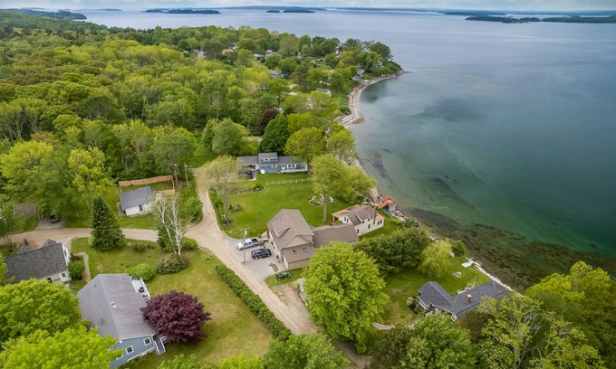 Mid-Coast and Islands Casa | Sand Dollar - Capture stunning sunsets from this beautiful ocean view home