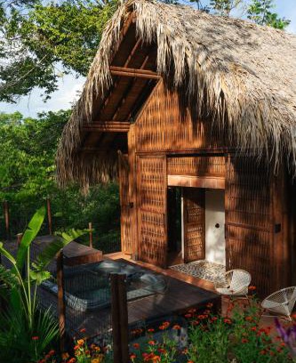 Puerto Triunfo Hotel | Sandagua hotel