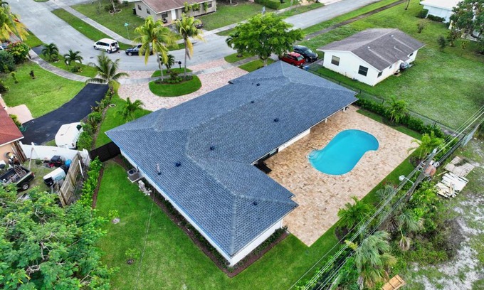 Fort Lauderdale Casa | Sandals Beach Cottage