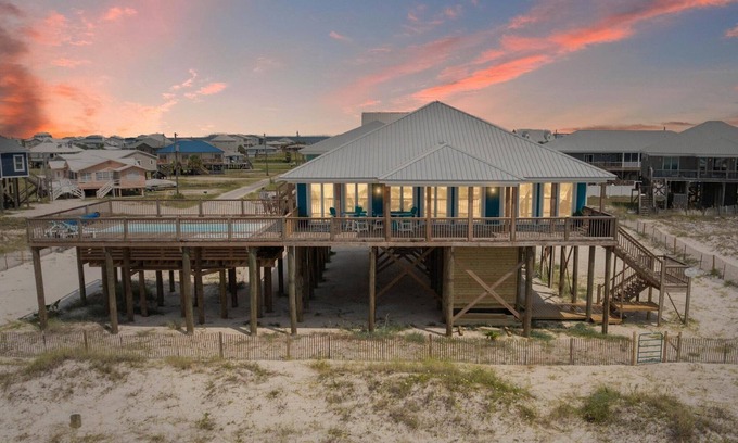 Dauphin Island Casa | Sandarosa – Gulf Front Luxury with Private Heated Pool