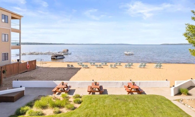 Traverse City Cabina | Sandbar Cottage 4 The