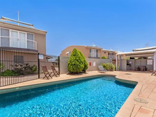 Fingal Bay Casa | Sandcastles 7 8 Ala Moana Way