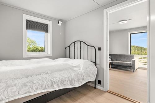 Sandefjord Apartamento | Sandefjord 1 bedroom kitchen and bathroom - Non smoking
