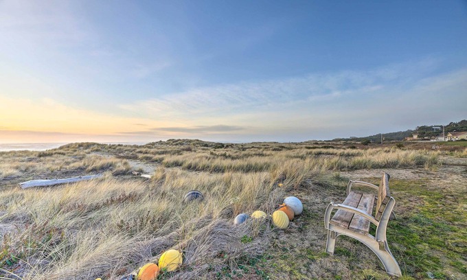 Waldport Cabaña | Sanderling Sea Cottages, Unit 2: Walk to Coast!