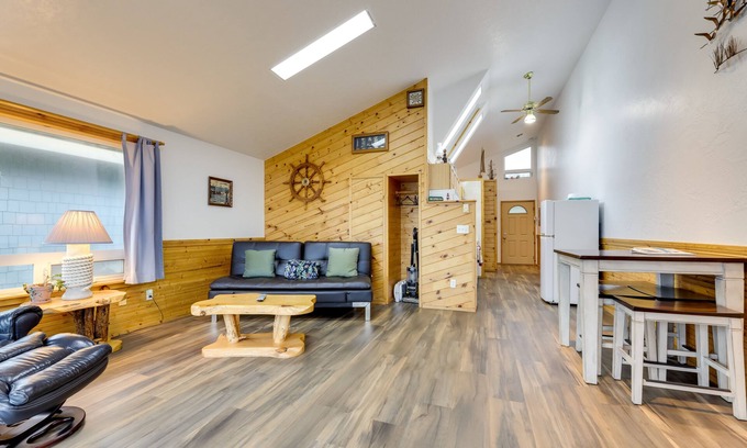 Waldport Cabaña | Sanderling Sea Cottages, Unit 11