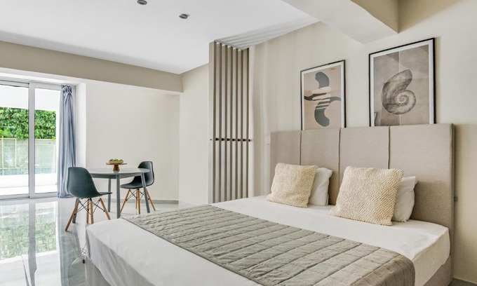 Larnaca Apartamento | Sanders Crystal