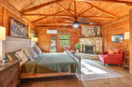 Wimberley Casa | Sanderson at The Bend