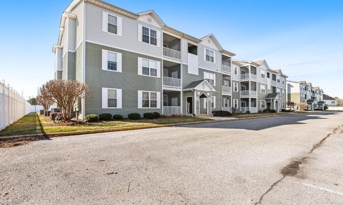 Rehoboth Beach Apartamento | Sandpiper Villages - 35552 E Atlantic Unit #106