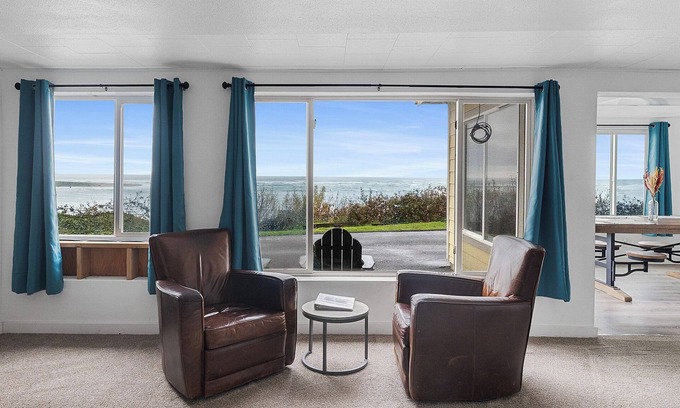 Netarts Apartamento | Sandpiper~ Water front on the Netarts Bay ~ unobstructed views. Sleeps 6