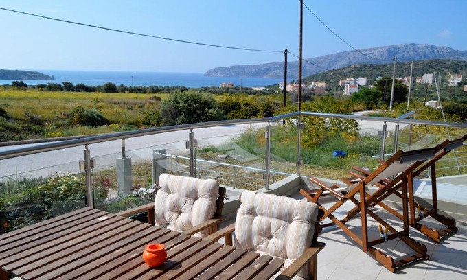 Charakas Apartamento | Sandra's Sea View at Sounio