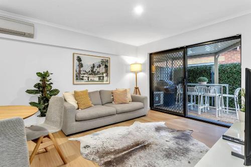 Glenelg South Apartamento | Sands & Hearth - Minutes to Beach & Moseley Square