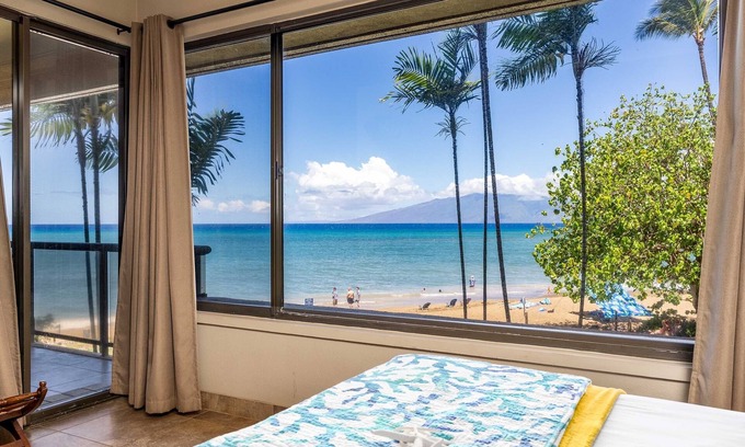 Kahana Condominio | Sands Of Kahana 315 2bd/2ba Oceanfront 2 Bedroom Condo by RedAwning