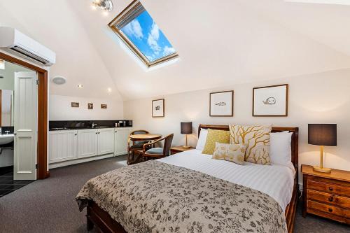 Port Fairy Apartamento | Sandstone Suites - In the heart of Port Fairy