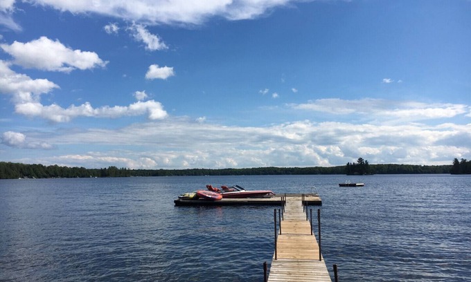 North Kawartha Casa | Sandy Beach Cottage en el lago Chandos