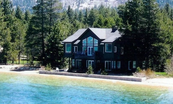 Tahoe Meadows Casa | A orillas del lago / A pie de muchas atracciones / 7 habitaciones / 5 baños / HotTub