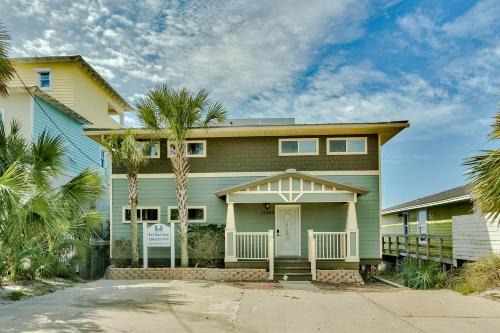 Miramar Beach Casa | Sandy Bottoms - Fabulous West End House & Hot Tub!