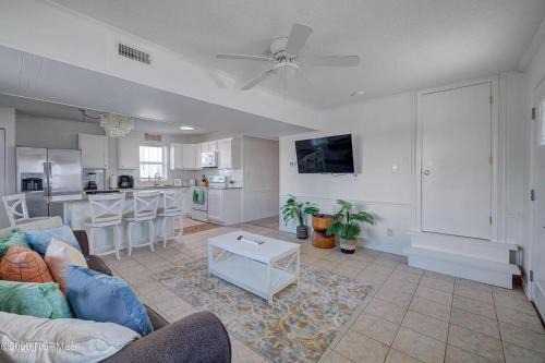 Surf City Casa | Sandy Lu #2