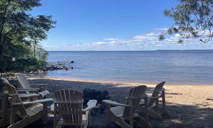 Callander Cabaña | Sandy Shores Lake House on Lake Nipissing