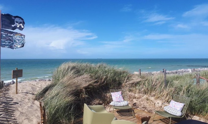 Bleriot-Plage Casa | sangatte " Les Terrasses" maison front de mer Les pieds dans l'eau pleine de charme Cap Blanc Nez Côte d'Opale