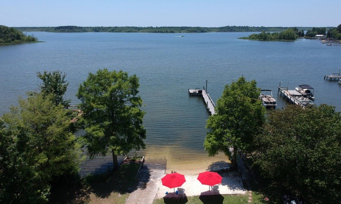 Summerton Casa | Santee Lake Marion orillas del lago! Playa de arena, rampa, capacidad para 19 personas, Wi-Fi, cable