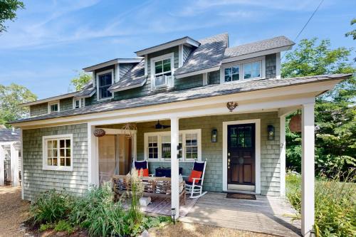 East Chop Casa | Sankofa House