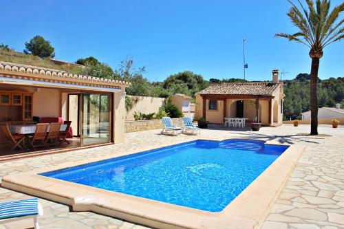 Benissa Casa | Santa Ana - pretty holiday property with garden and private pool in Benissa