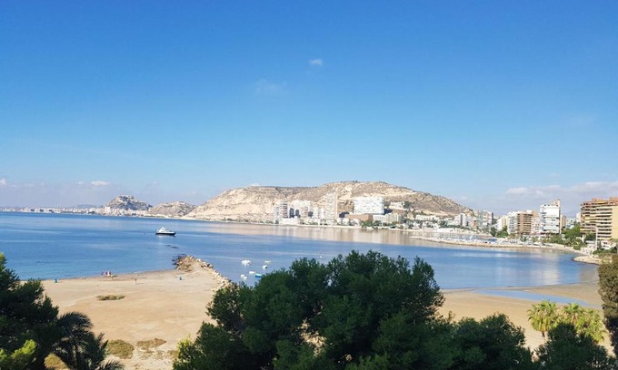 Cabo de las Huertas Apartamento | Santa Barbara 18