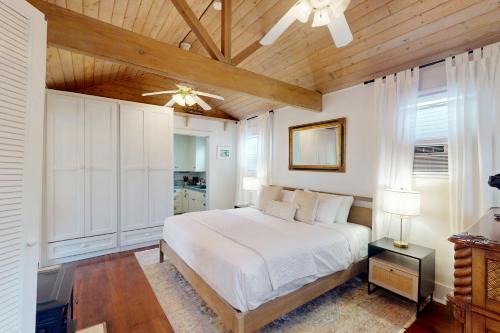 East Beach Casa | Santa Barbara Beach Cottage