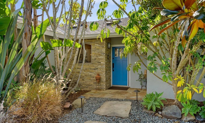 West Mesa Casa | Santa Barbara Getaway! RELAX AND ENJOY ALL THAT SANTA BARBARA HAS TO OFFER