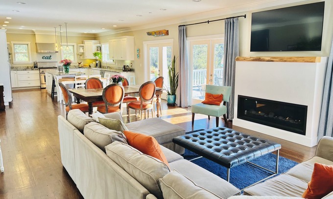 Santa Cruz Casa | Santa Cruz Coastal Mountain Retreat near UCSC and beaches