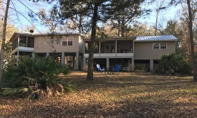 Branford Casa | Santa Fe Landing Close Ichetucknee & Ginnie Springs