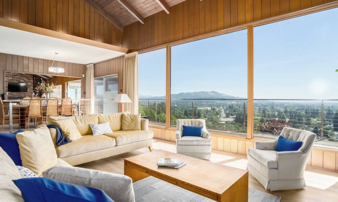 Santa Rosa Casa | Santa Rosa Hilltop Estate