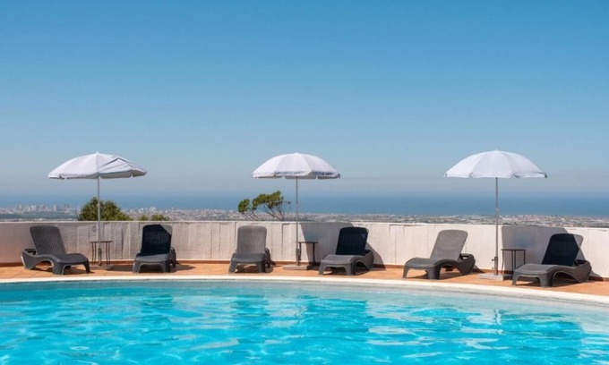 Laundos Hotel | Sao Felix Hotel Hillside and Nature