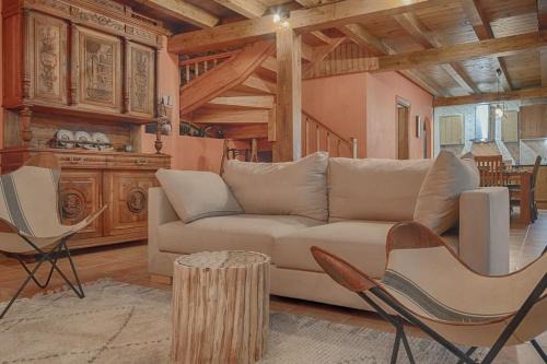 Arres Chalet De Esquí | Saplan Real Estate CASA UISHERA