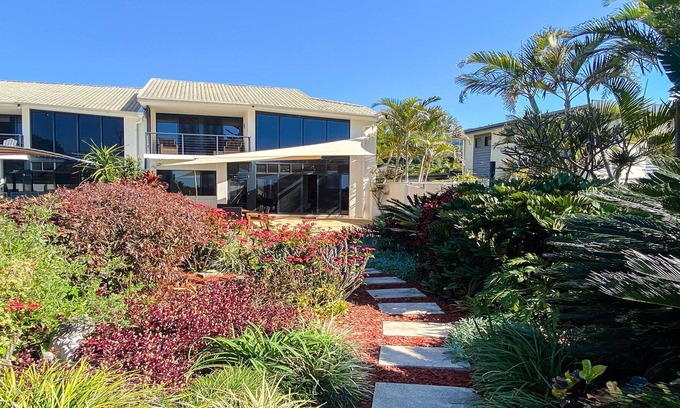 Sapphire Beach Casa | Sapphire Blue with direct access to Sapphire Beach