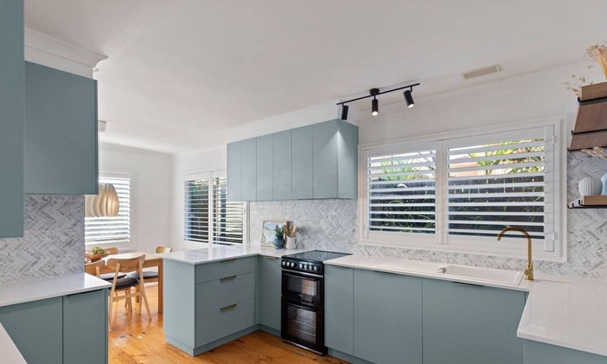 Merimbula Cabina | Sapphire Cottage Pet Friendly 3 bedroom House