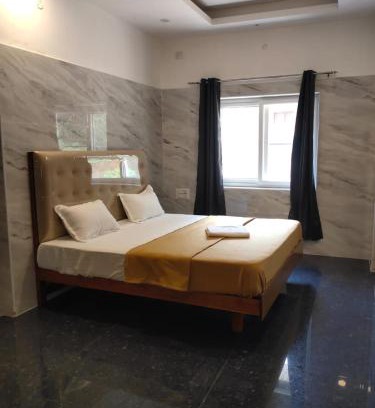 Courtallam Apartamento | Saraa Grand