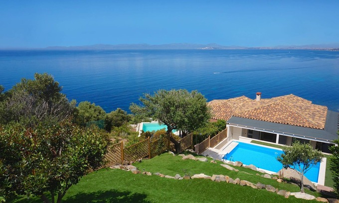 Terra Mala Villa | ¡Nuevo listado! Villa de lujo en el sur de Cerdeña con piscina privada y la mejor vista al mar