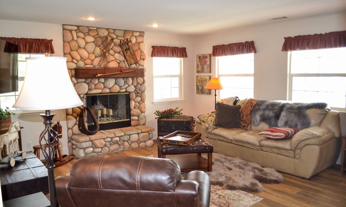 Victor Otro | Sargent Estates Farm House