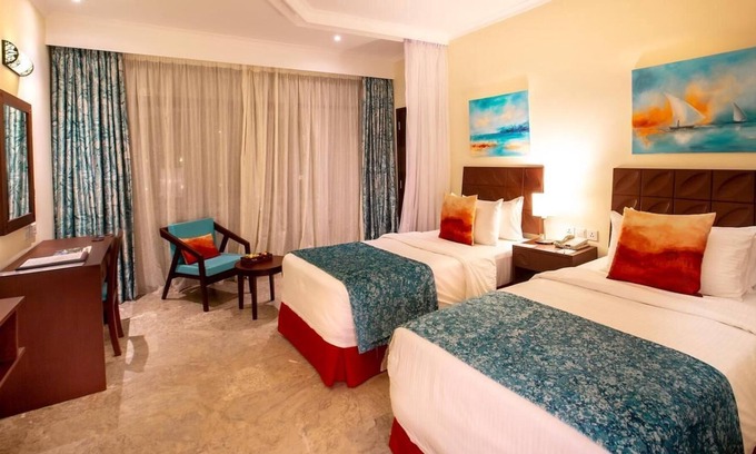 Nyali Cama Y Desayuno | Sarova Whitesands Beach Resort & Spa 3